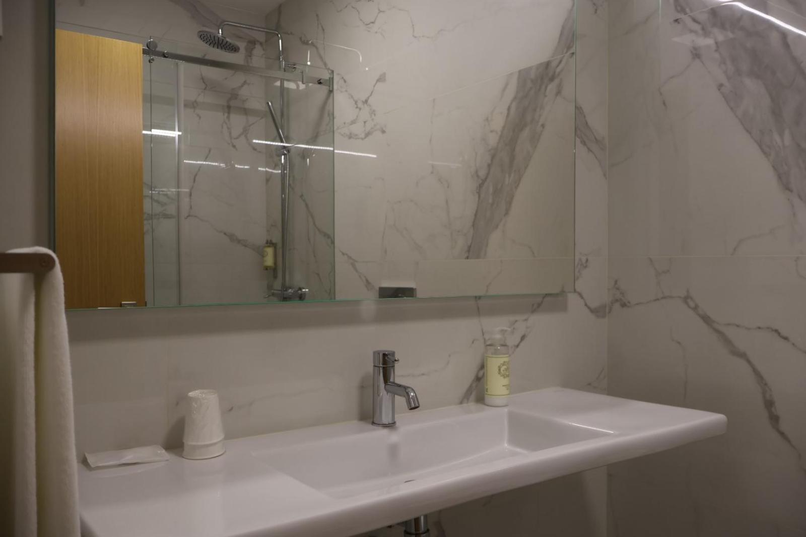 Hotel Santhyago 特罗法 外观 照片